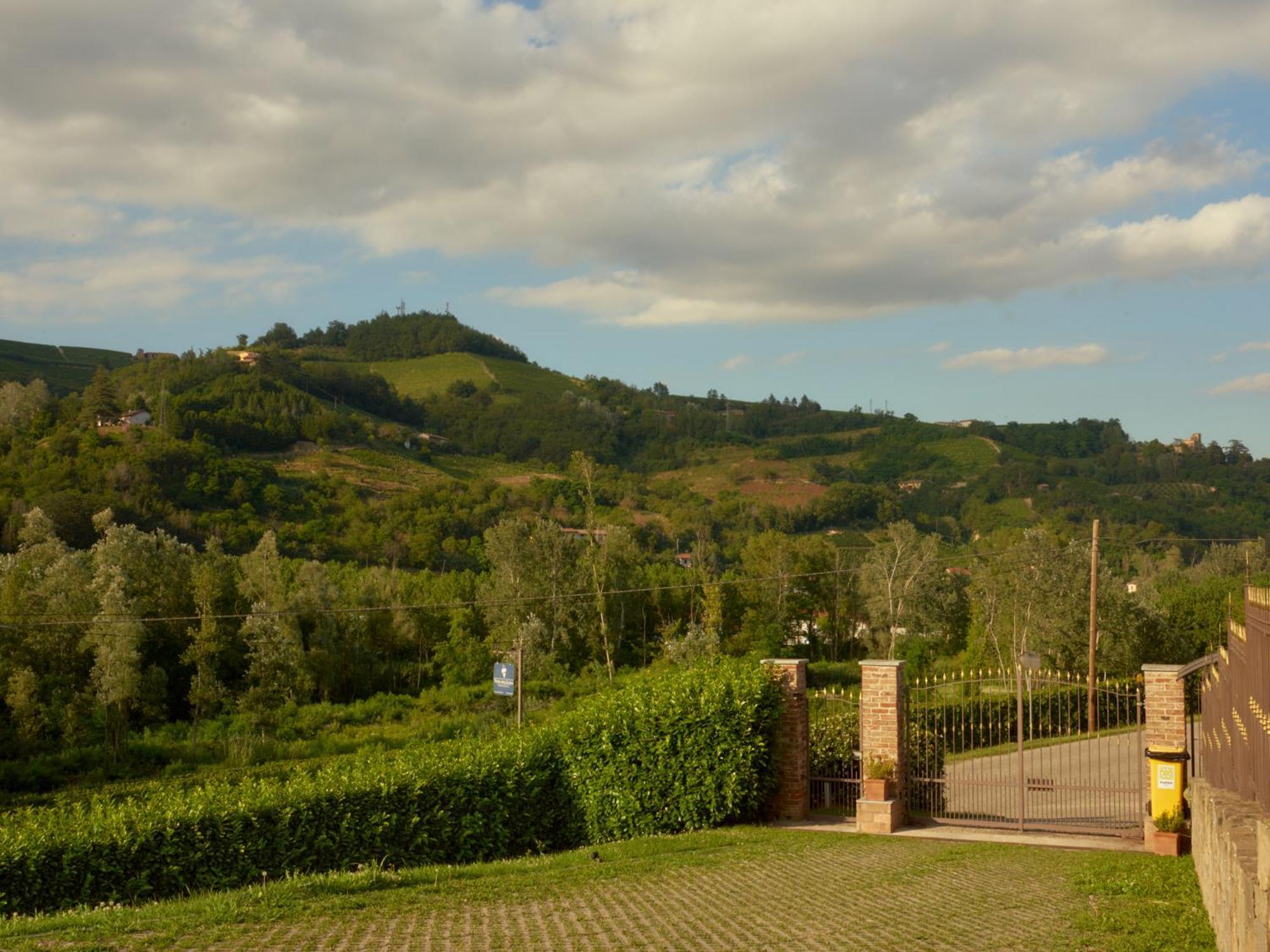 Vigna Dell'Acqua Santo Stefano Belbo Exterior foto